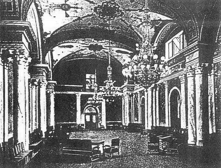 Velký taneèní a koncertní sál kursálu v roce 1920