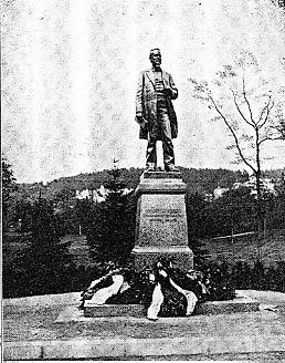 Denkmal des um die Entwicklung; Marienbads hochverdienten Brgermeister Dr. August Herzig. (1873 bis 1880 und 1892 bis 1899.) Geb.: 20. Mrz 1839, gest.: 26. September 1901.